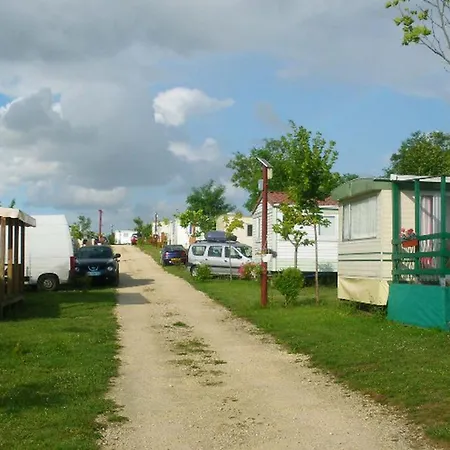 Mobil Avec Animaux Admis - 6 Pers. - Api-1-52-2865 * Verteillac